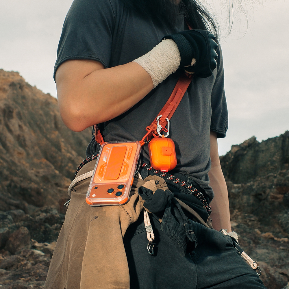 Apple Airpods Pro 3 Case Airbag Grooved Corner Lock Design, 360 Degree Protection Skinarma Mecha LE Case - 26