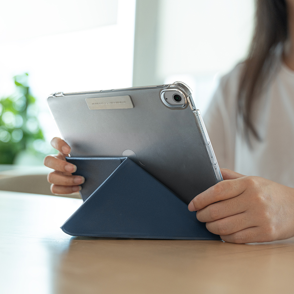 Apple iPad Pro 11 2025 M5 Raptic Clear Folio Airbagli Şeffaf Kapaklı Katlanabilir Standlı Kılıf - 16