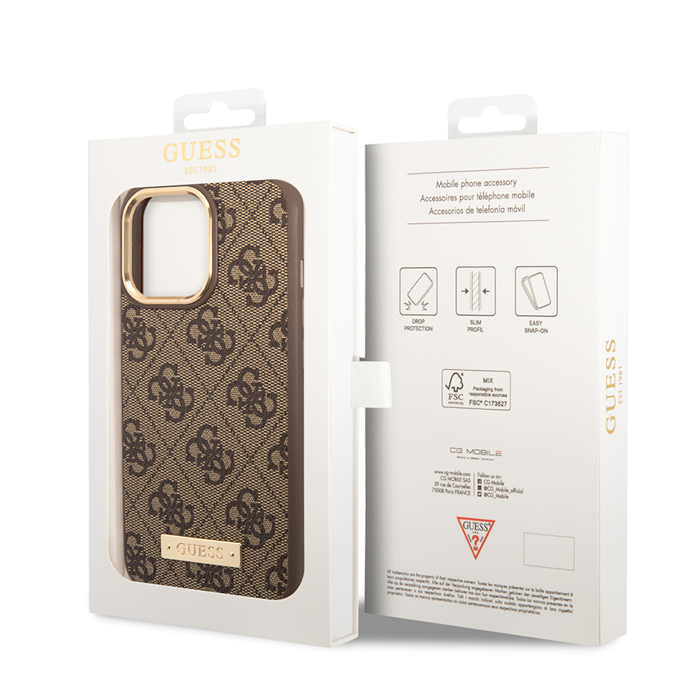 Apple iPhone 15 Pro Max Kılıf Guess Orjinal Lisanslı M-safe Şarj Özellikli 4G Desenli PU Metal Plaka Klasik Logolu Kapak - 17