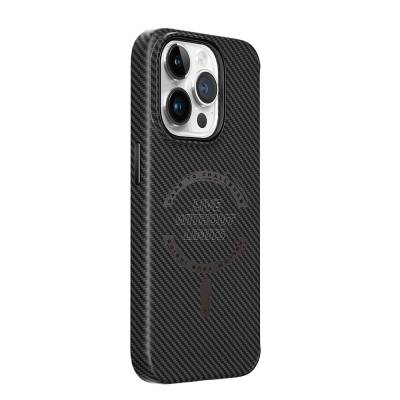 Apple iPhone 15 Pro Max Kılıf Wiwu LCC-107 Karbon Fiber Magsafe Şarj Özellikli Kamera Korumalı Kabon Kapak Siyah
