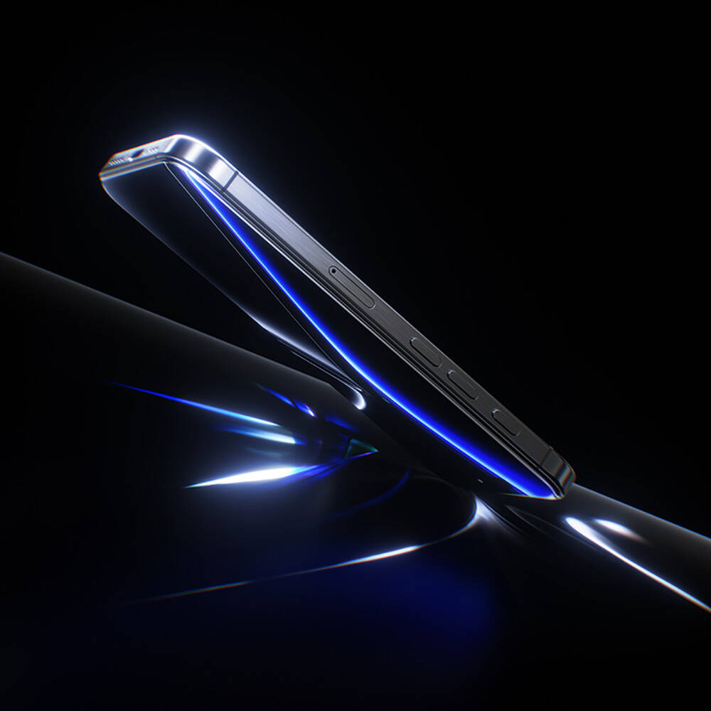 Apple iPhone 16 Pro Benks Glass Warrior Safir Coating 0.9mm Kenarları Dayanıklaştırılmış Cam Ekran Koruyucu + Kolay Uygulama Aparatı - 6