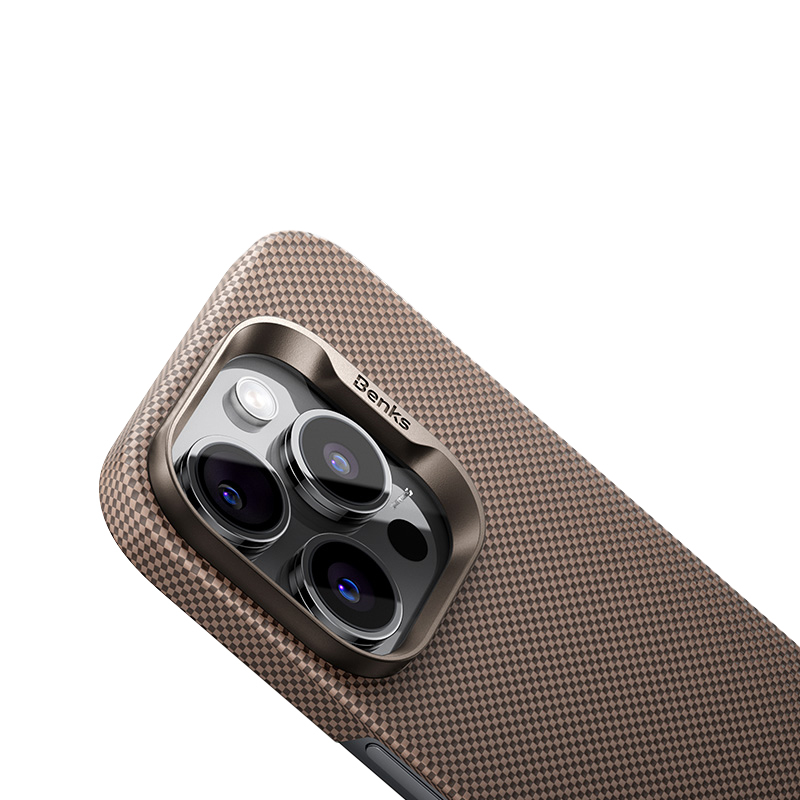 Apple iPhone 16 Pro Max Kılıf M-safe Şarj Özellikli Benks Ultra Lightweight ArmorTint ArmorAir Kevlar Kapak - 7