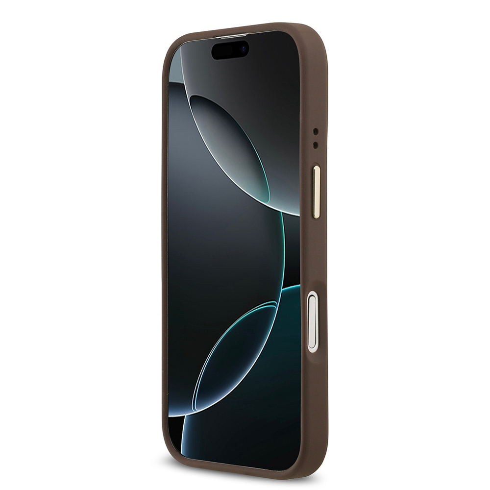 Apple iPhone 17 Kılıf Guess Orjinal Lisanslı M-safe Şarj Özellikli Gold Metal Kamera Çerçeveli PU Deri 4G Desenli Yazı Logolu Kapak - 13