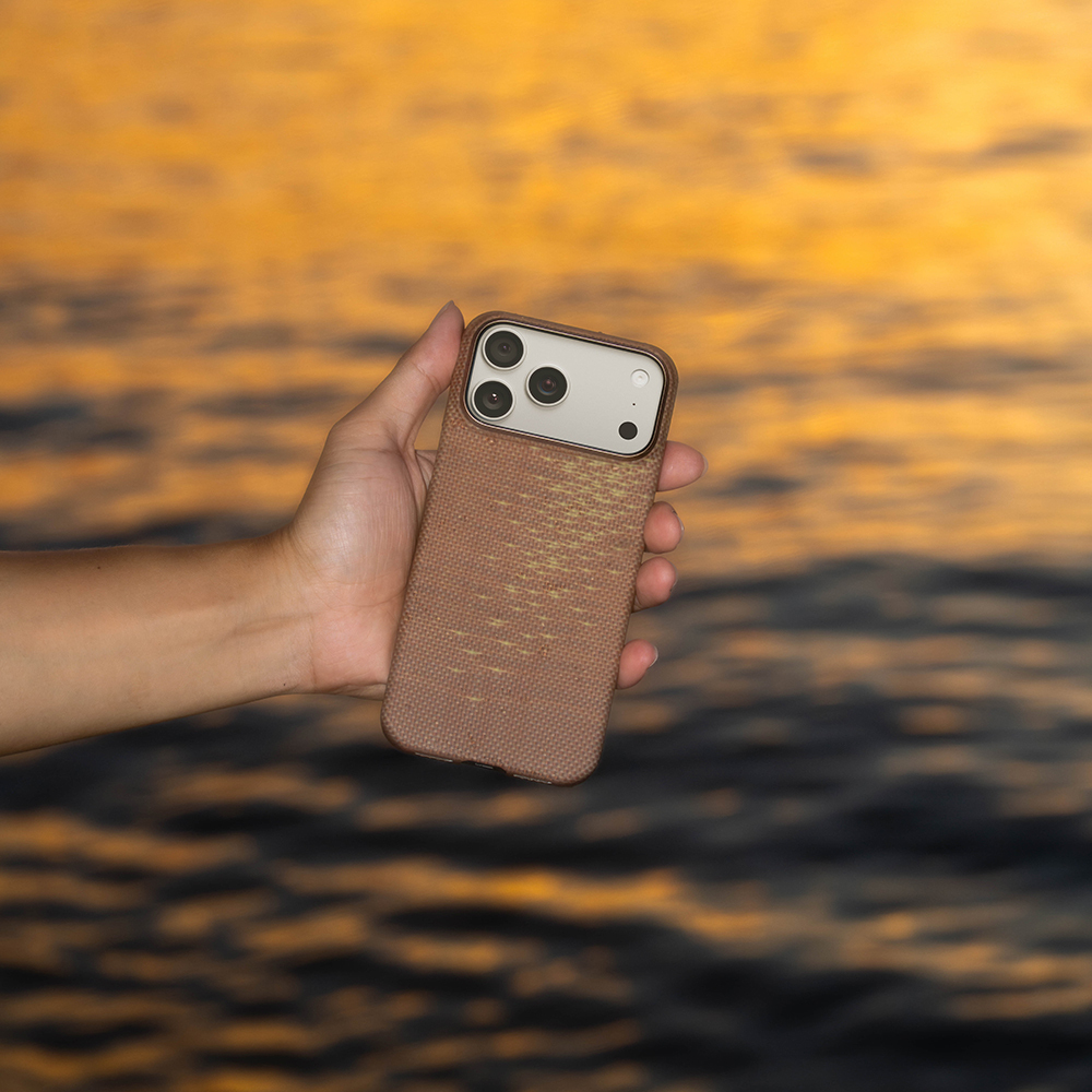 Apple iPhone 17 Pro Case M-safe Charging Feature Aramid Fiber Pitaka Glints of Gold Ultra Slim Series Cover - 24