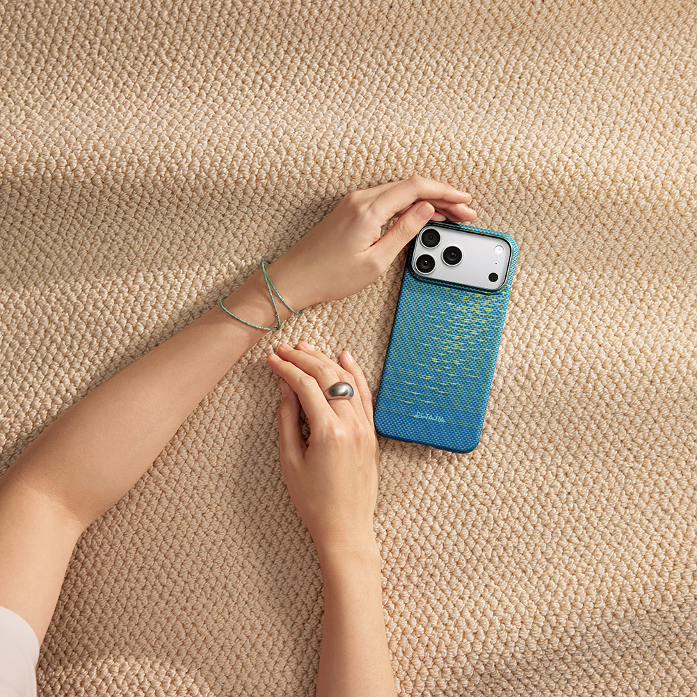 Apple iPhone 17 Pro Case M-safe Charging Feature Aramid Fiber Pitaka Glints of Gold Ultra Slim Series Cover - 27