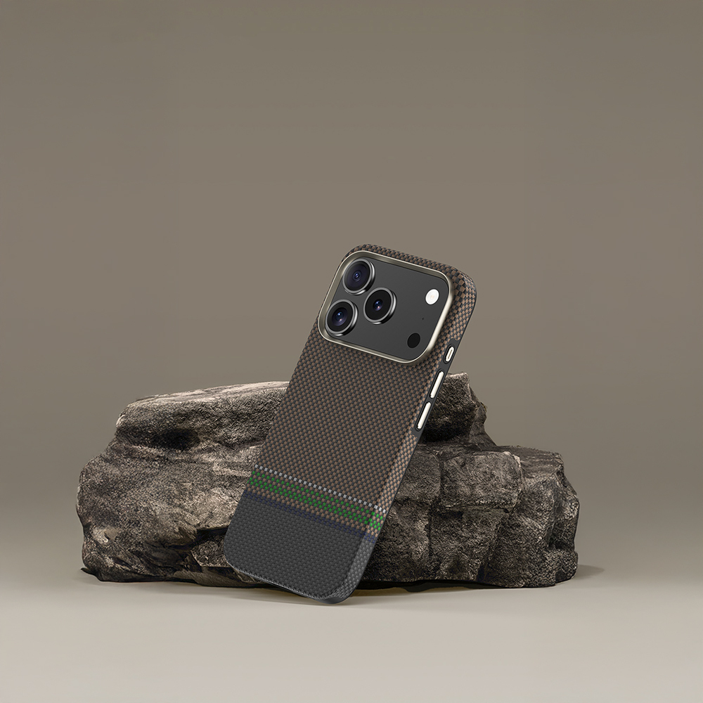 Apple iPhone 17 Pro Kılıf M-safe Şarj Özellikli Karbon Fiber Tasarımlı Benks Prestige ArmorPro Kevlar Kapak - 6