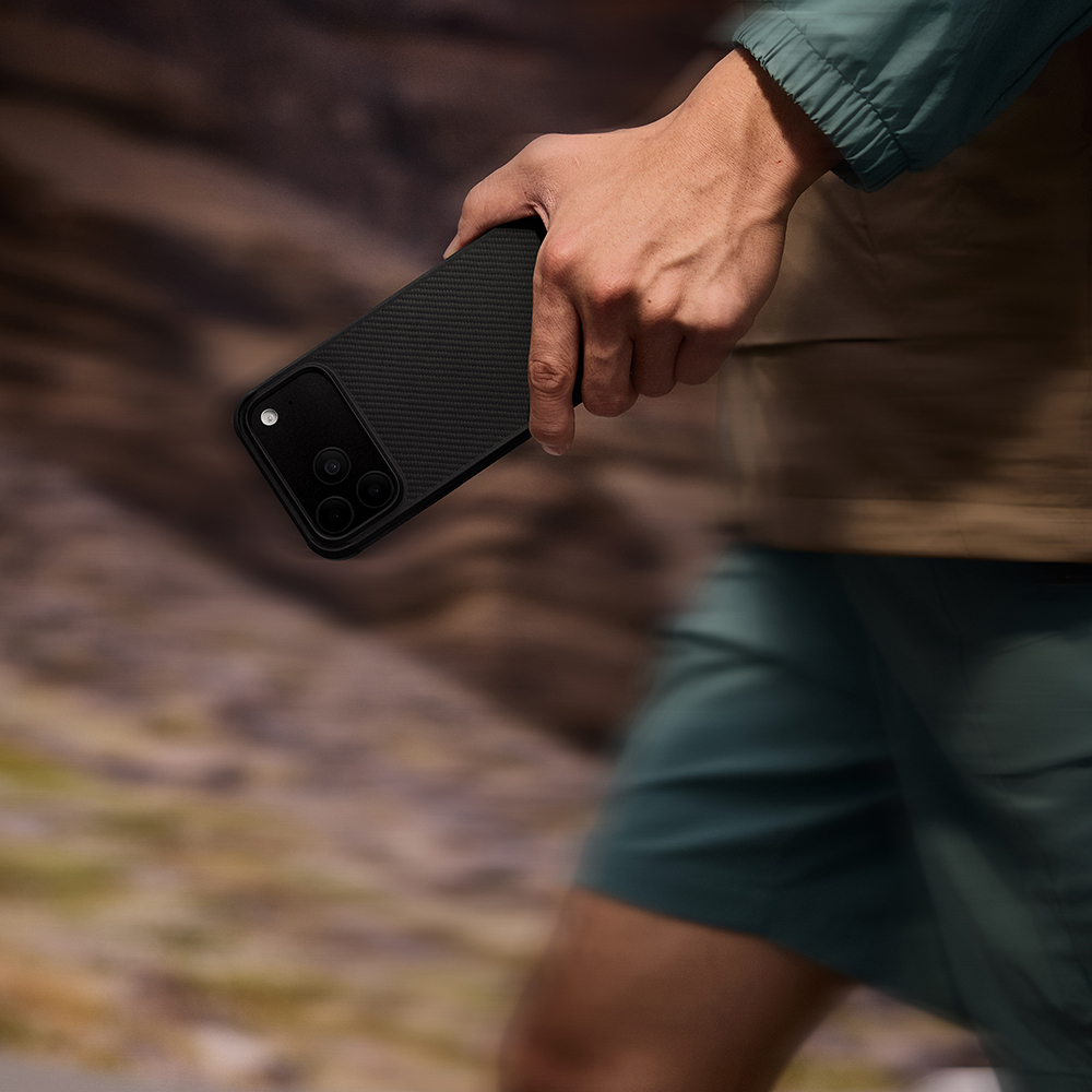 Apple iPhone 17 Pro Kılıf M-safe Şarj Özellikli Pitaka Aramid Pro Guard Serisi Black-Gray Kapak - 7