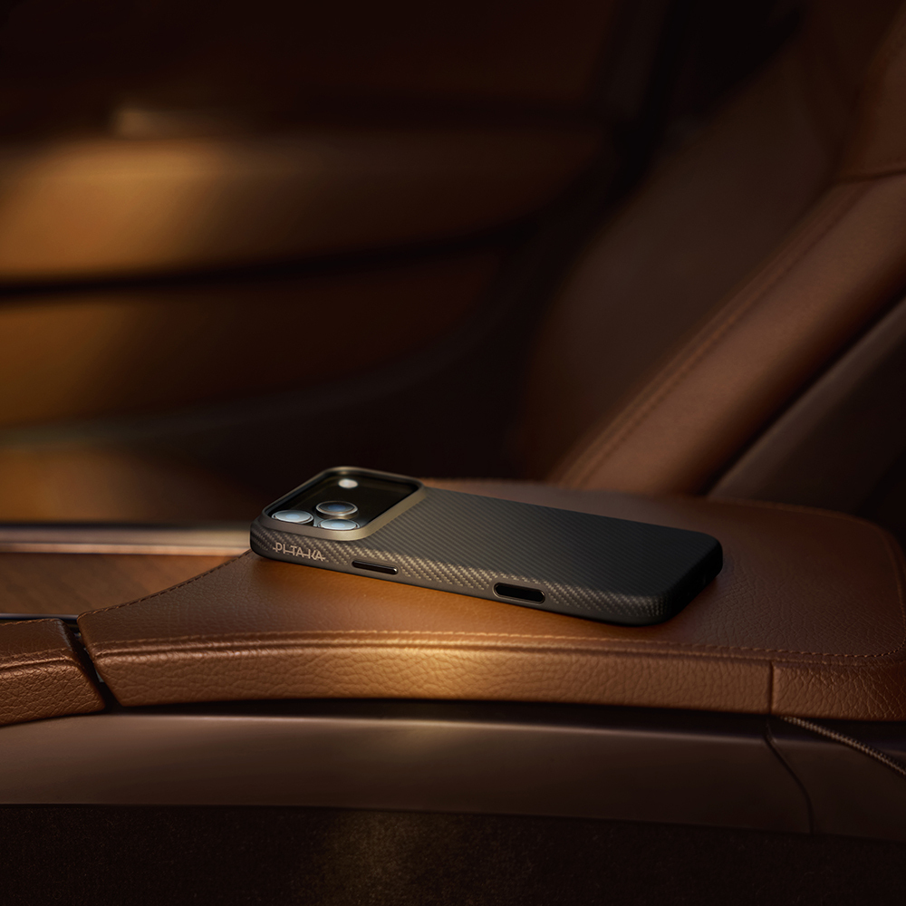 Apple iPhone 17 Pro Max Kılıf M-safe Şarj Özellikli 1500D Aramid Fiber Pitaka Military-Grade Classic Serisi Black-Grey Twill Kapak - 13