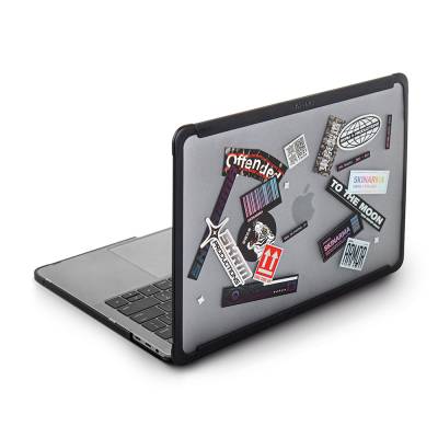 Apple Macbook 13.6' Air 2024 M2 A2681 SkinArma Henko Klipsli Kurulum Özellikli Kapak Renksiz
