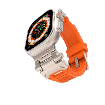 Apple Watch 7 45mm Zore KRD-108 Metal Başlıklı Silikon Kordon Starlight-Turuncu