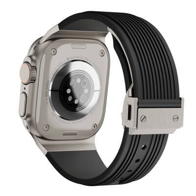 Apple Watch 7 45mm Zore KRD-113 Spor Görünümlü Silikon Kordon Siyah