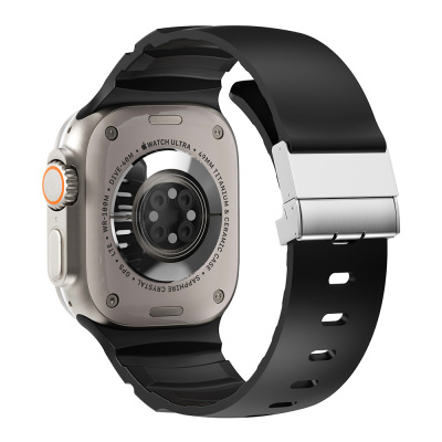 Apple Watch 7 45mm Zore KRD-145 Metal Tokalı Silikon Kordon Siyah