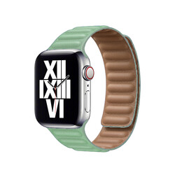 ​​​Apple Watch Ultra 49mm Kordon KRD-34 Deri Strap Kayış Açık Yeşil