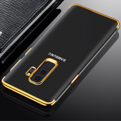 Galaxy A6 Plus 2018 Kılıf Zore Dört Köşeli Lazer Silikon Kapak Gold