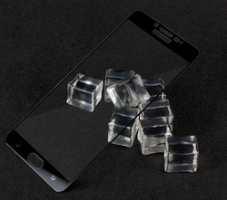 Galaxy C5 Pro Zore Ekranı Tam Kaplayan Düz Cam Koruyucu Siyah