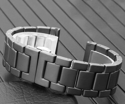 ​​Galaxy Watch 42mm (20mm) Mat Seramik Metal Kordon Siyah