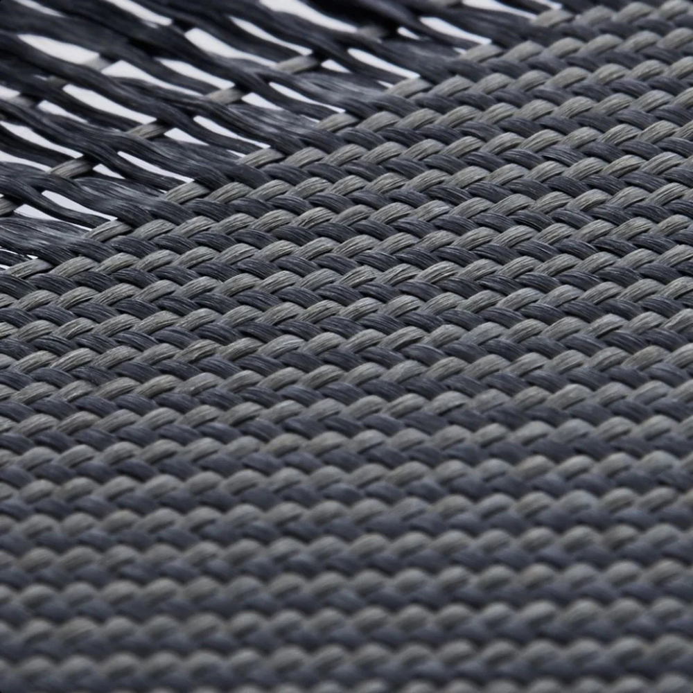 Galaxy Z Flip 7 Kılıf M-safe Şarj Özellikli 600D Aramid Fiber Pitaka Ultra-Slim Classic Serisi Black-Grey Twill Kapak - 11