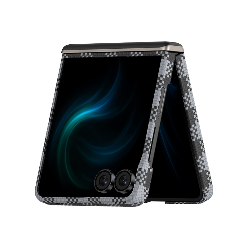 Galaxy Z Flip 7 Kılıf M-safe Şarj Özellikli Ekose Tasarımlı Benks ArmorAir ArmorVichy Kevlar Kapak - 3