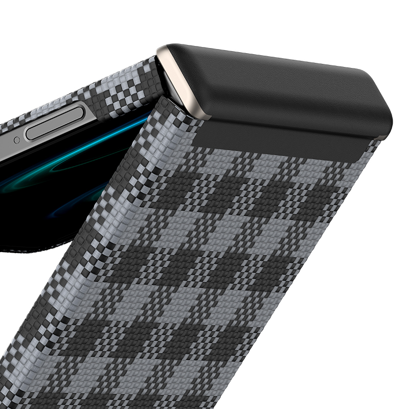 Galaxy Z Flip 7 Kılıf M-safe Şarj Özellikli Ekose Tasarımlı Benks ArmorAir ArmorVichy Kevlar Kapak - 5
