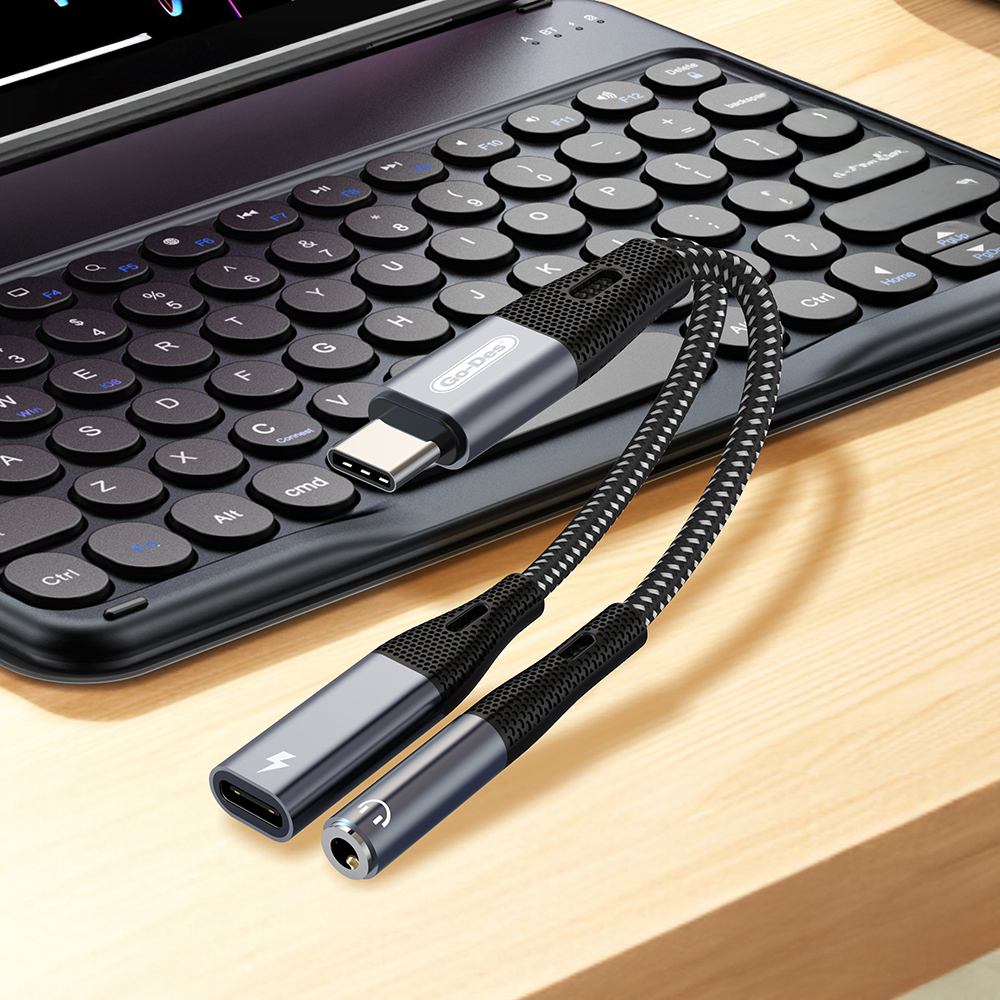 Go Des GD-UC162 3.5mm Jack Input Type-C 2in1 Charging and Audio Cable - 3