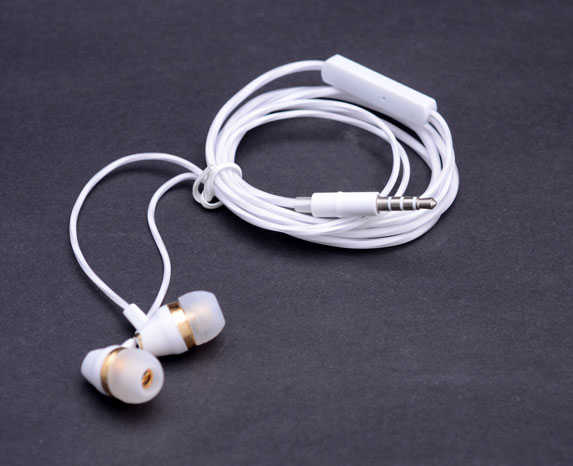 L005 Mp3 Kulaklık - 2