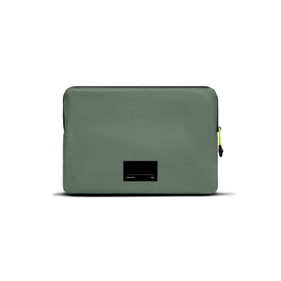 Native Union Ultralight Sleeve Series Waterproof Ripstop Fabric 14-inch Macbook Case Green