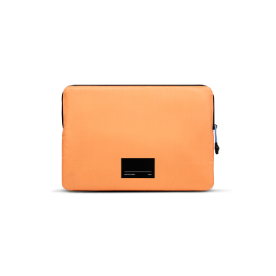 Native Union Ultralight Sleeve Series Waterproof Ripstop Fabric 15-inch Macbook Case Orange