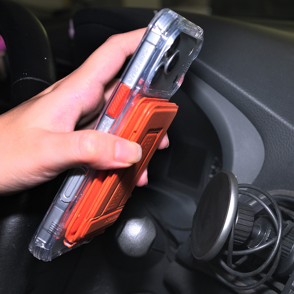 Skinarma Axis Serisi Foldable Stand Özellikli Deri Tasarımlı Kartlık - 25