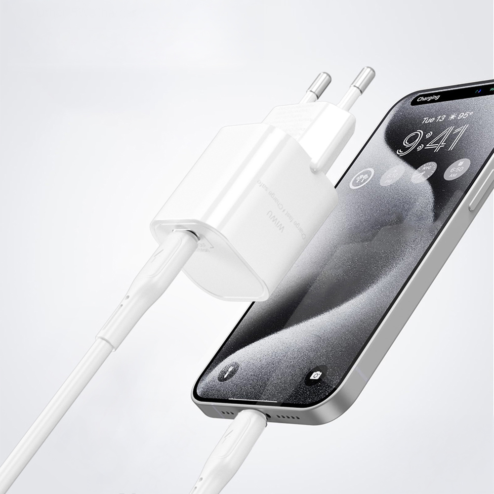 Wiwu Wi-G014 Cube Series GaN Tech PD Fast Charging Mini Charging Head 20W - 6