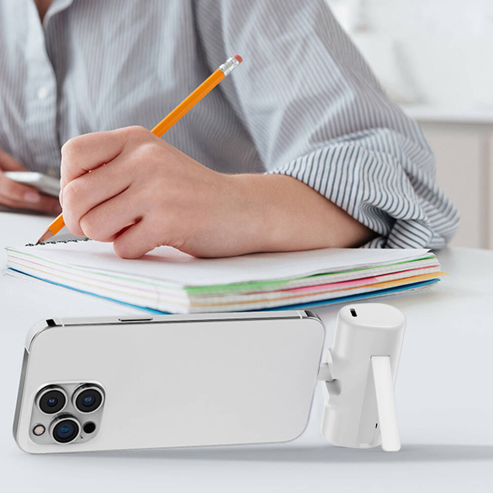 Wiwu Wi-P017 Capsule Series 2in1 Mini Portable Type-C Powerbank with Stand 5000mAh - 11