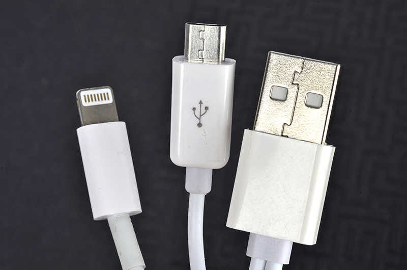 Zore 2 Uçlu Lightning-Micro Usb Kablo 1M - 3