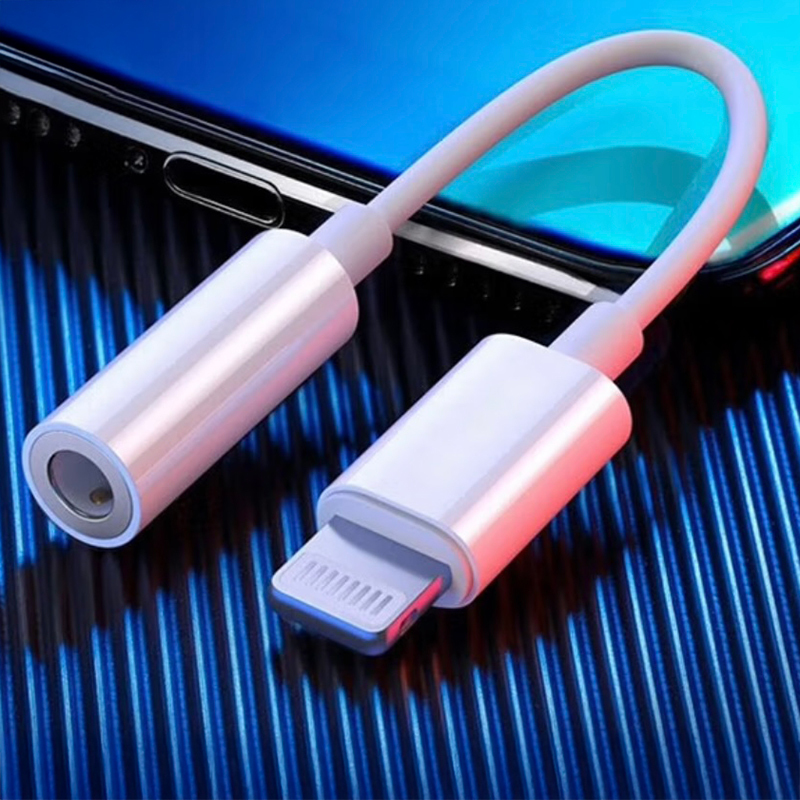 Zore AC-04 Lightning to 3.5mm Aux Çevirici Ses Adaptörü - 3